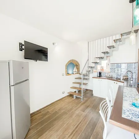 Apartament Marechiaro House *