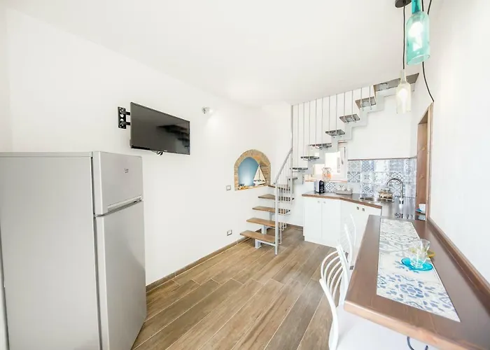 Апартаменты Marechiaro House *