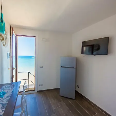 Marechiaro House チェファル