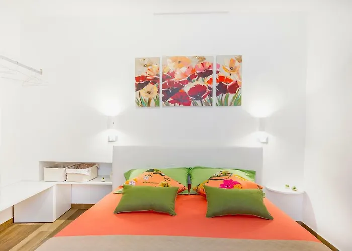 شقة Marechiaro House